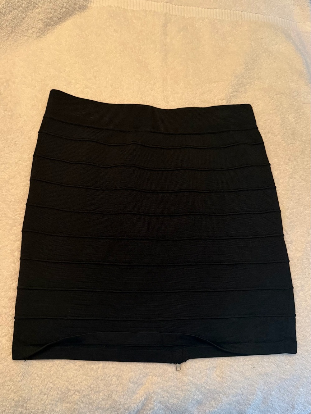 Black Ribbed Mini Skirt - Classic Women's Pencil Skirt Small with back zipper